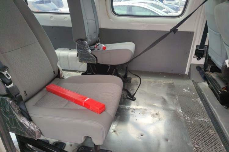 Used Foton Toano 2019 2.5T Flat-Top 5-Seater Open-Window 4J25TC3 Left Rear Seat