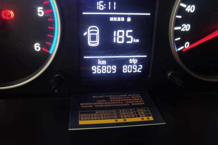 Used Foton Toano 2019 2.5T E7 (5.6 meters) 6-seater 4J25TC3 Odometer Close Up