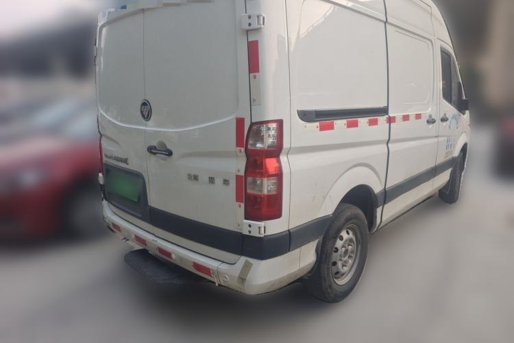 Used Foton Toano 2019 2.8T Van Short Wheelbase Mid-Roof 3-Seater 4J28TC3 Rear Right 45 Deg