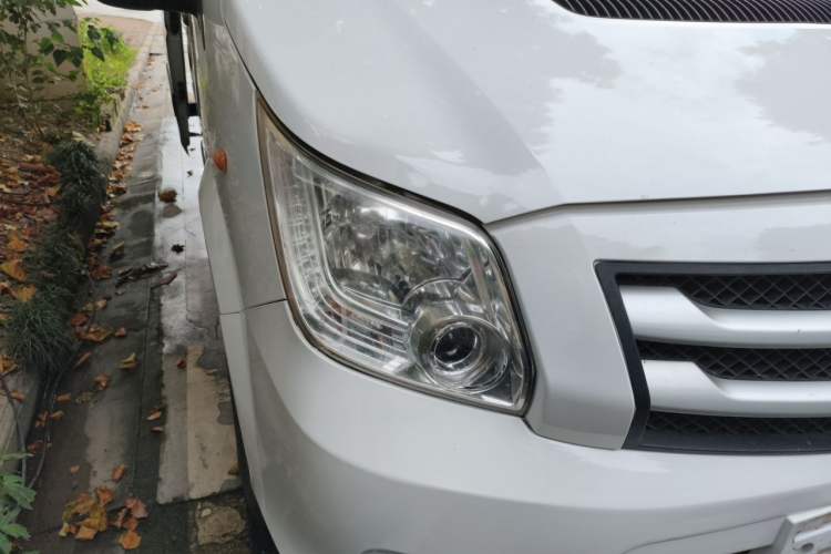 Used Foton Toano 2019 2.5T Flat-Top 5-Seater Open-Window 4J25TC3 Right Front Headlight
