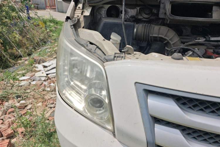 Used Foton Toano  Right Front Headlight