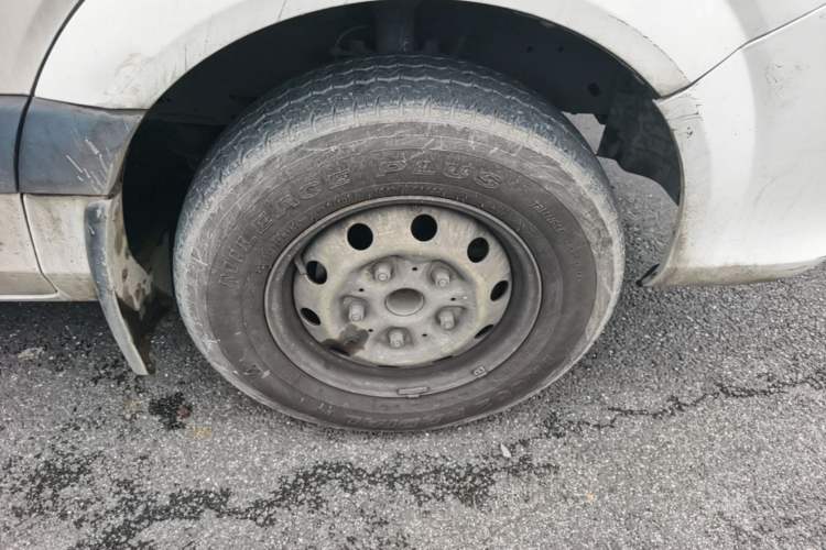 Used Foton Toano 2019 2.5T Mid-Height 4J25TC3 Right Front Wheel Hub