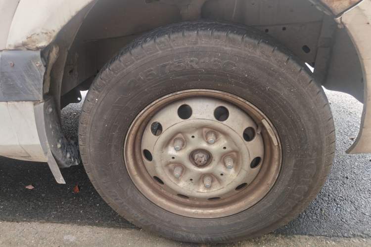 Used Foton Toano 2019 2.5T E Long Wheelbase 7-Seater 4J25TC3 Right Front Wheel Hub