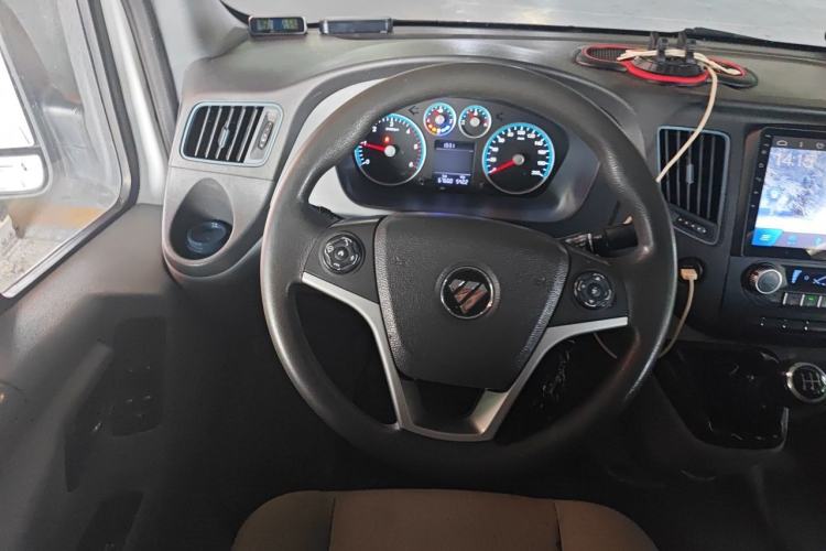 Used Foton Toano 2019 2.5T Flat-Top 5-Seater Open-Window 4J25TC3 Steering Wheel