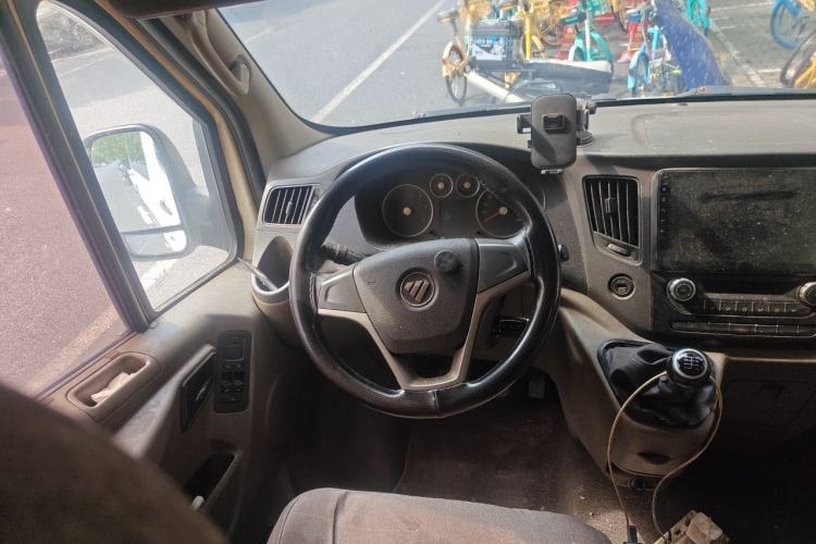 Used Foton Toano 2019 2.5T E Long Wheelbase 7-Seater 4J25TC3 Steering Wheel