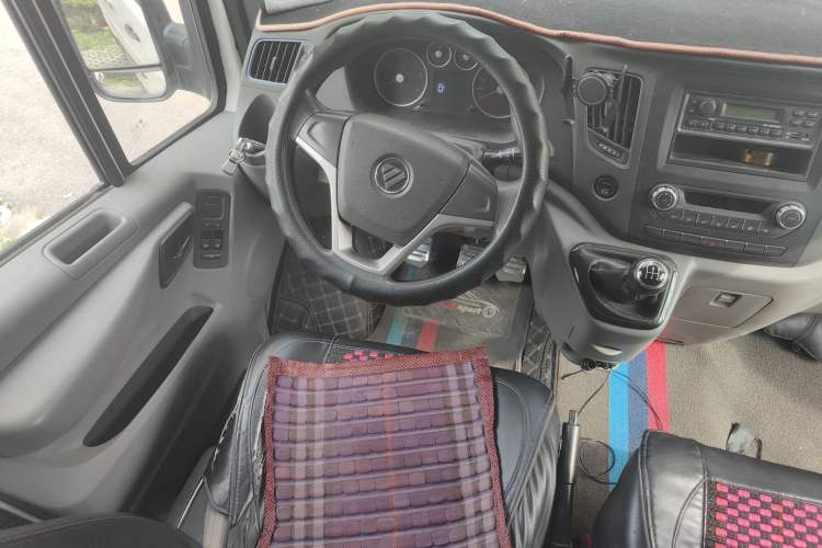 Used Foton Toano 2019 2.8T E5 Van 4J28TC3 Steering Wheel