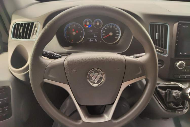 Used Foton Toano 2020 2.5T Manual Tongtu Short Wheelbase Flat Roof 5/6/7-Seater 4J25TC3 Steering Wheel