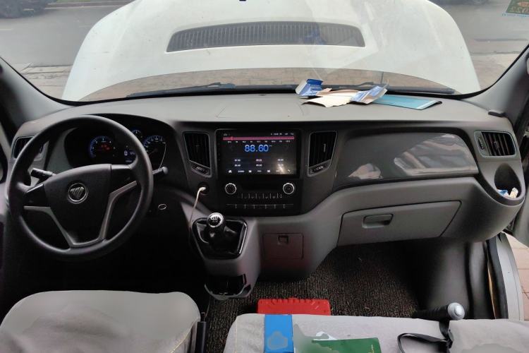 Used Foton Toano 2020 2.5T Manual Tongtu Extended-Wheelbase Mid-Roof 6/7-Seater 4J25TC3 Center Console