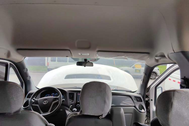 Used Foton Toano 2020 2.5T Manual Tongtu Extended-Wheelbase Mid-Roof 6/7-Seater 4J25TC3 Headliner