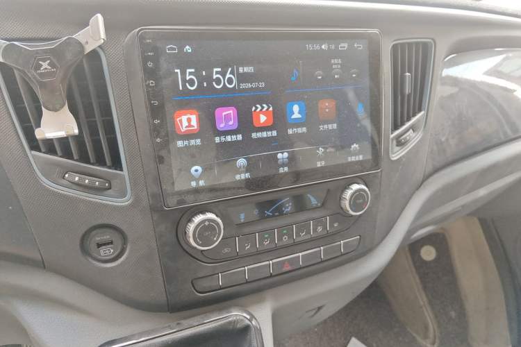 Used Foton Toano 2020 2.5T Manual Tongtu Short Wheelbase Mid-Roof 5/6-Seater 4J25TC3 Audio And AC Panel