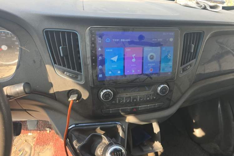 Used Foton Toano 2020 2.5T Manual Tongtu Extended-Wheelbase Mid-Roof 5/6/7-Seater 4J25TC3 Audio And AC Panel