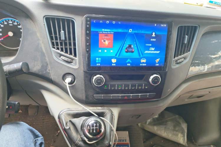 Used Foton Toano 2020 2.5T Manual Tongtu Short Wheelbase Mid-Roof 5/6-Seater 4J25TC3 Audio And AC Panel
