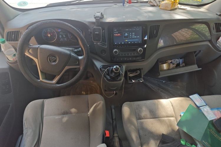 Used Foton Toano 2020 2.5T Manual Tongtu Short Wheelbase Mid-Roof 5/6-Seater 4J25TC3 Center Console