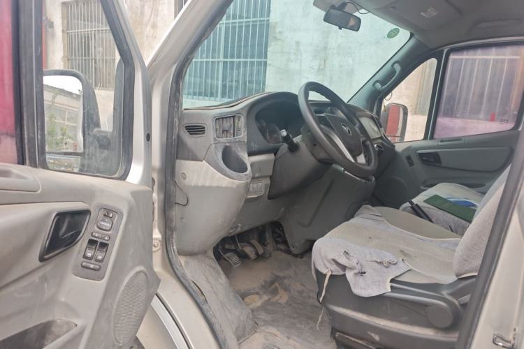 Used Foton Toano 2020 2.0T Multi-Function Short Wheelbase Mid-Roof 5/6-Seater China VI Emission Standard 4F20TC3 Driver Seat
