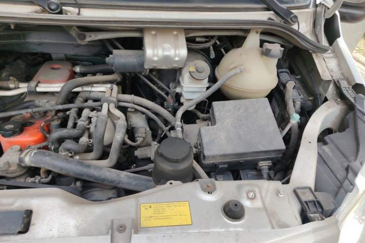 Used Foton Toano  Engine Bay Left