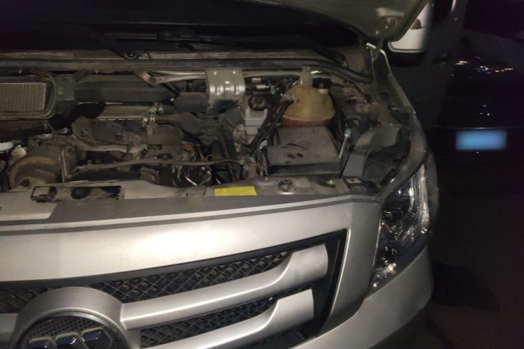 Used Foton Toano 2020 2.0T Business Edition Short Wheelbase 7-9 Seats China VI Emission Standard 4F20TC3 Engine Bay Left