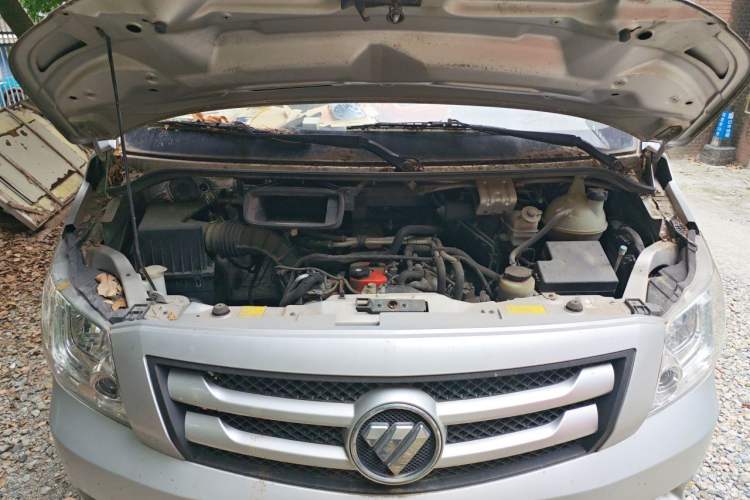 Used Foton Toano 2020 2.5T Manual Tongtu Short Wheelbase Mid-Roof 5/6-Seater 4J25TC3 Engine Bay