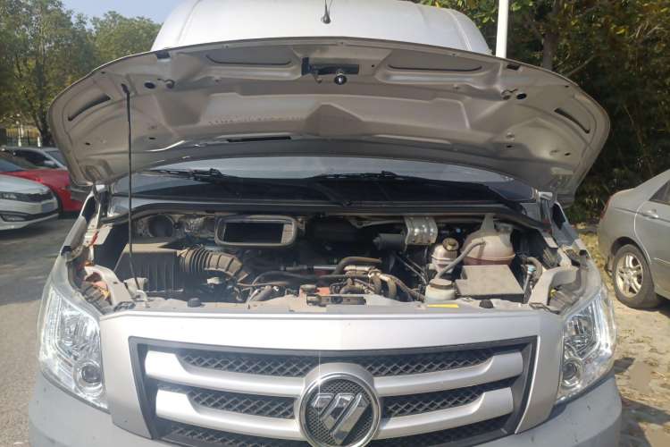 Used Foton Toano 2020 2.5T Manual Tongtu Short Wheelbase Mid-Roof 5/6-Seater 4J25TC3 Engine Bay
