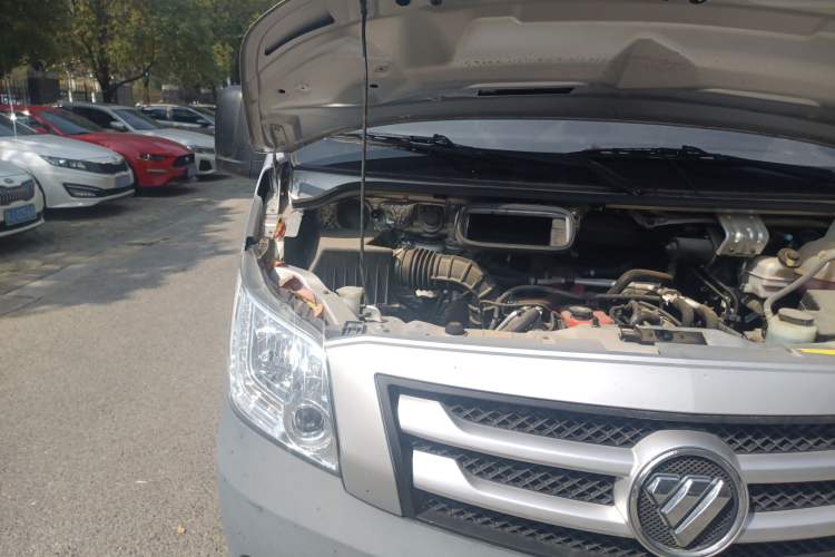 Used Foton Toano 2020 2.5T Manual Tongtu Short Wheelbase Mid-Roof 5/6-Seater 4J25TC3 Engine Bay Right