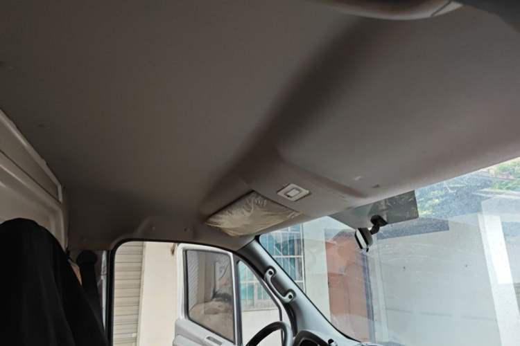 Used Foton Toano 2020 2.5T Manual Tongtu Short Wheelbase Flat Roof 3-Seat 4J25TC3 Headliner