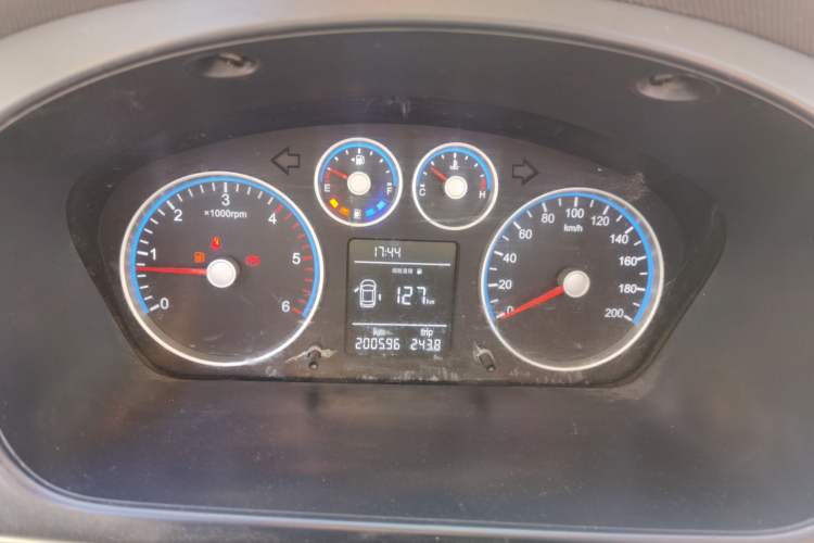 Used Foton Toano 2020 2.0T Multi-Function Extended Wheelbase Mid-Roof 5/6/7-Seater China VI4F20TC3 Instrument Cluster