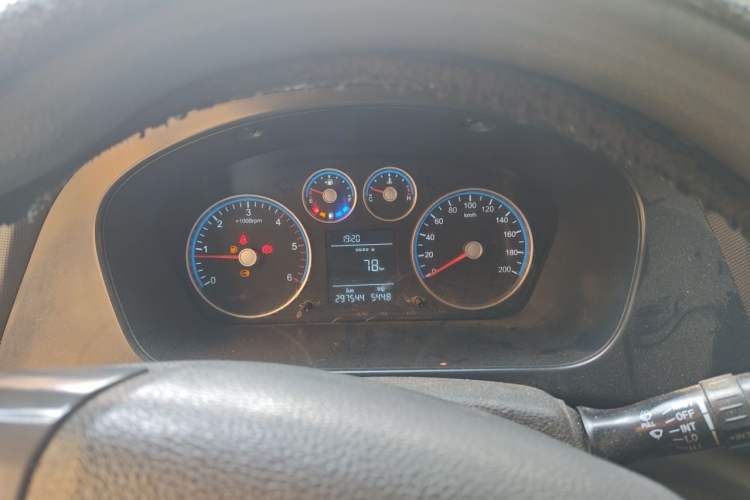 Used Foton Toano 2020 2.5T Manual Tongtu Short Wheelbase Mid-Roof 5/6-Seater 4J25TC3 Instrument Cluster