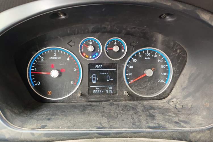 Used Foton Toano 2020 2.5T Manual Tongtu Short Wheelbase Mid-Roof 5/6-Seater 4J25TC3 Instrument Cluster