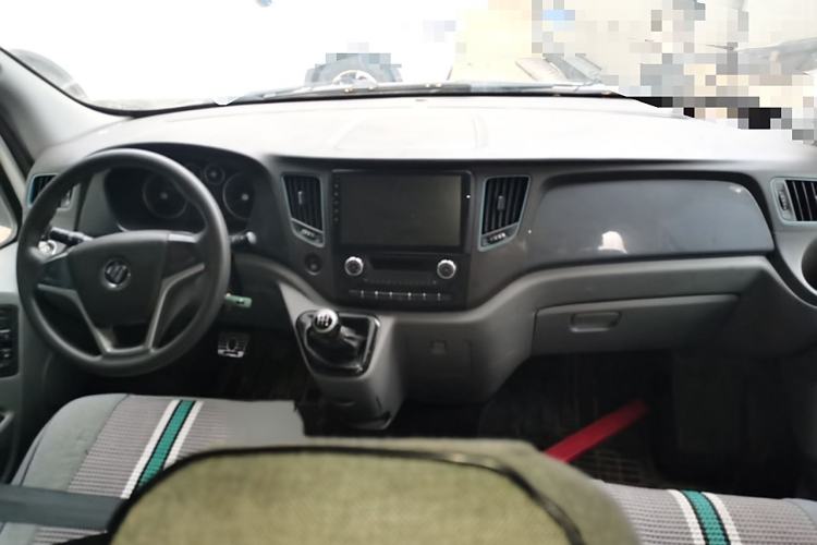 Used Foton Toano 2020 2.5T Manual Tongtu Short Wheelbase Flat Roof 5/6/7-Seater 4J25TC3 Interior 2