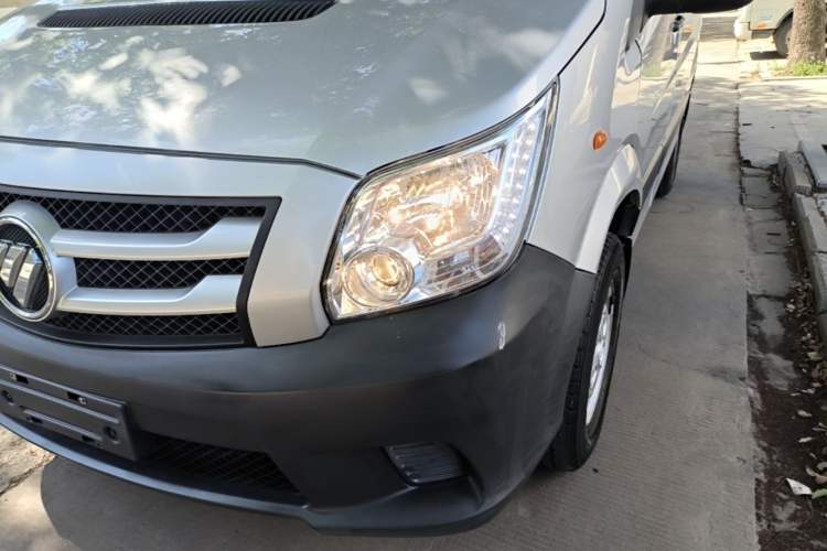 Used Foton Toano 2020 2.5T Manual Tongtu Short Wheelbase Mid-Roof 5/6-Seater 4J25TC3 Left Front Headlight