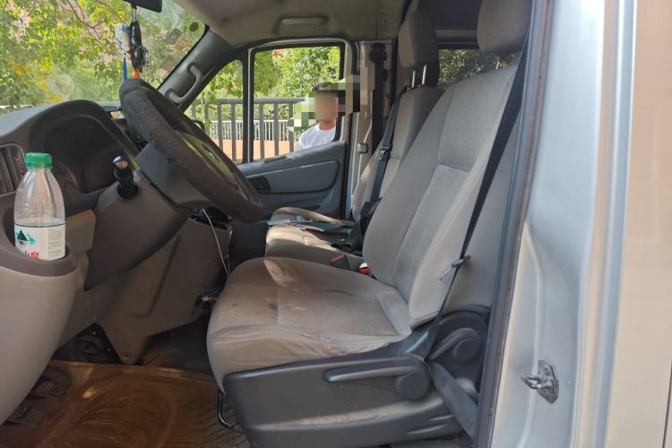 Used Foton Toano 2020 2.5T Manual Tongtu Short Wheelbase Mid-Roof 5/6-Seater 4J25TC3 Left Front Seat