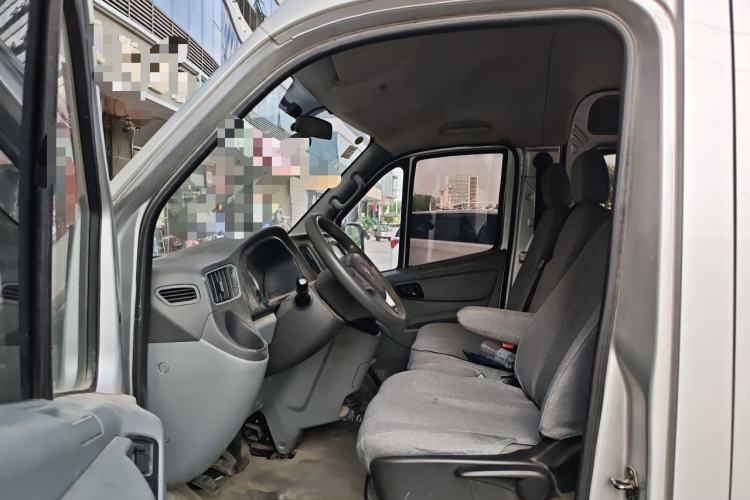 Used Foton Toano 2020 2.5T Manual Tongtu Short Wheelbase Mid-Roof 5/6-Seater 4J25TC3 Left Front Seat
