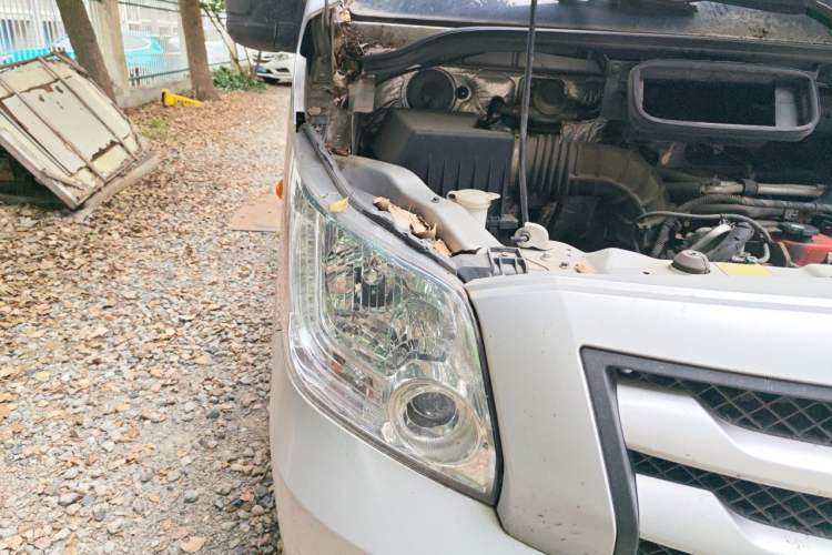 Used Foton Toano 2020 2.5T Manual Tongtu Short Wheelbase Mid-Roof 5/6-Seater 4J25TC3 Right Front Headlight