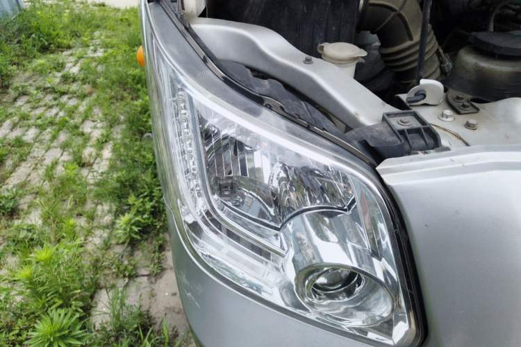 Used Foton Toano  Right Front Headlight