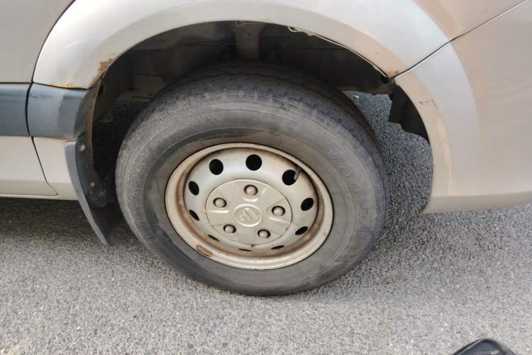 Used Foton Toano  Right Front Wheel Hub