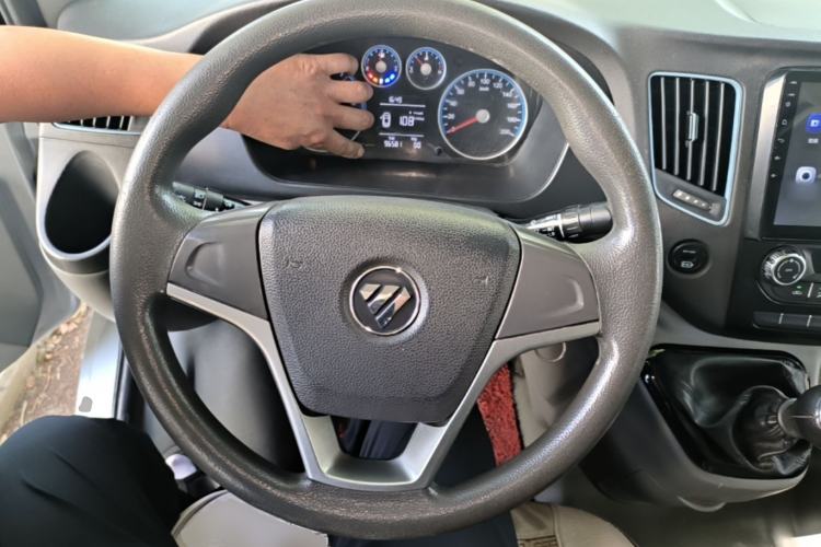 Used Foton Toano 2020 2.5T Manual Tongtu Short Wheelbase Mid-Roof 5/6-Seater 4J25TC3 Steering Wheel