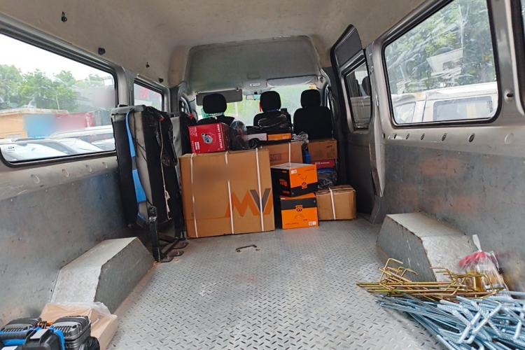 Used Foton Toano 2020 2.5T Manual Tongtu Long Wheelbase Mid-Height 5/6/7-Seater 4J25TC3 Trunk