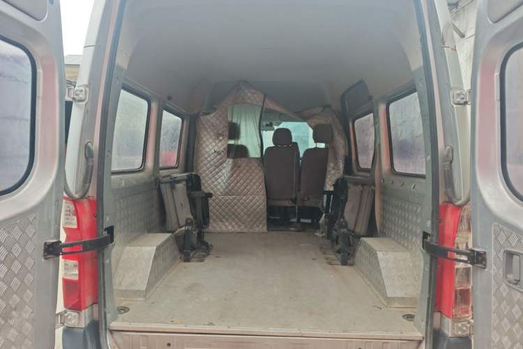 Used Foton Toano 2020 2.0T Multi-Function Short Wheelbase Mid-Roof 5/6-Seater China VI Emission Standard 4F20TC3 Trunk