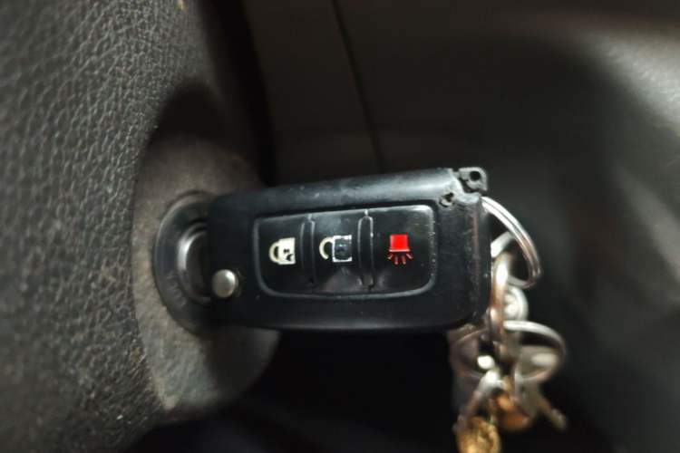 Used Foton Toano 2020 2.5T Manual Tongtu Long Wheelbase Mid-Height 5/6/7-Seater 4J25TC3 Vehicle Key