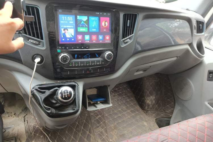 Used Foton Toano 2020 2.5T Manual Tongtu Short Wheelbase Mid-Roof 3-Seat 4J25TC3 Audio And AC Panel