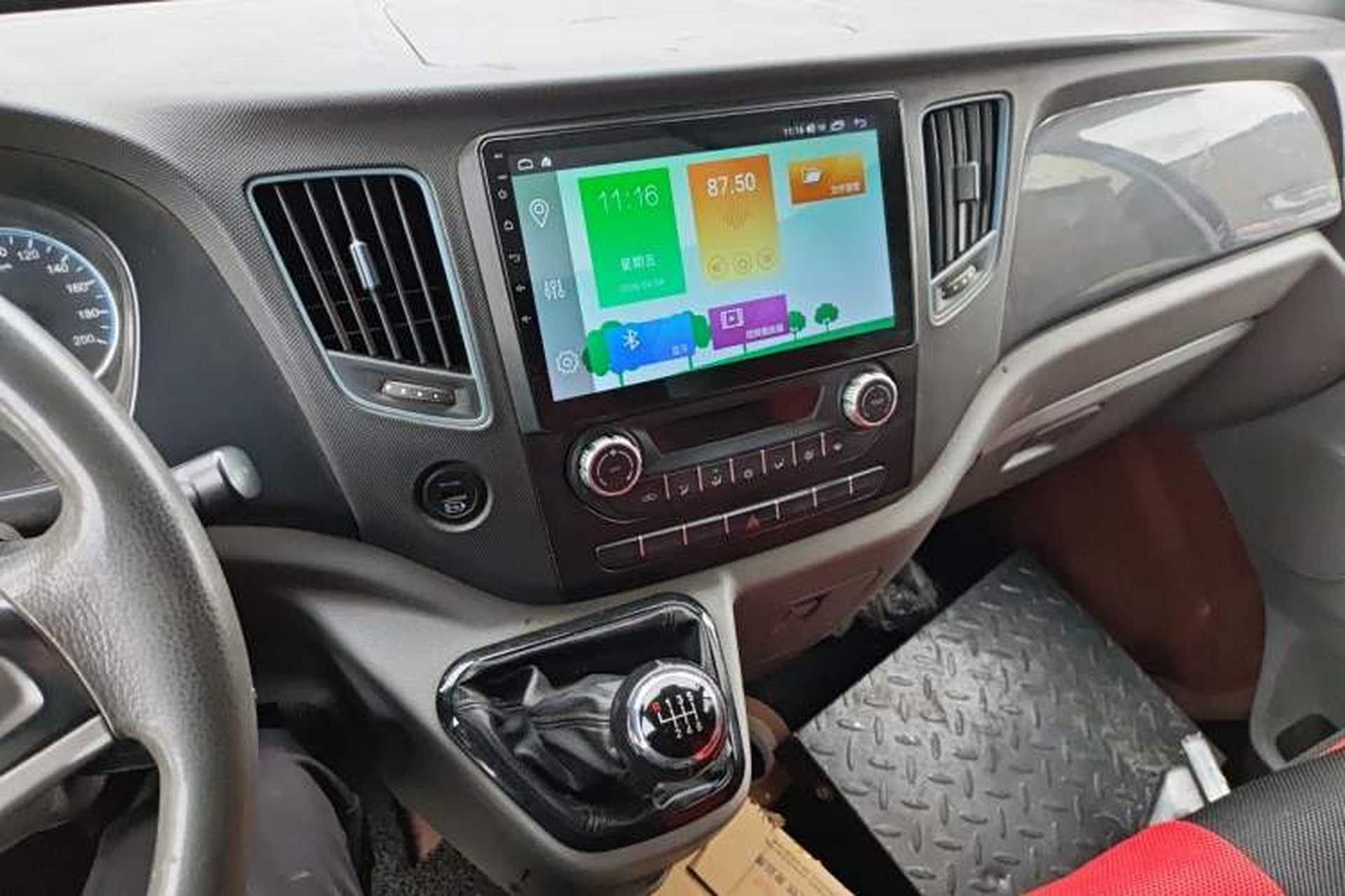 Used Foton Toano 2020 2.5T Manual Transmission Tongtu Long Wheelbase Mid-Roof 3-Seat 4J25TC3 Audio And AC Panel