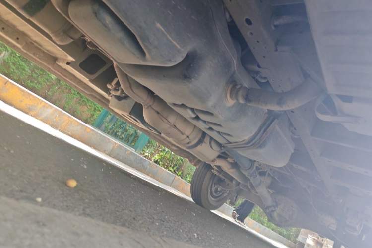 Used Foton Toano 2020 2.5T Manual Transmission Tongtu Long Wheelbase Mid-Roof 3-Seat 4J25TC3 Chassis Front Left