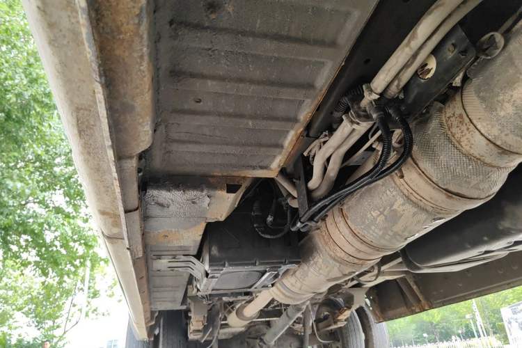 Used Foton Toano 2020 2.8T Van Extended Wheelbase Mid-Roof Design Rear Dual Tires 3-Seater China V Emission Standard IF2.8NS6B177L Chassis Front Right