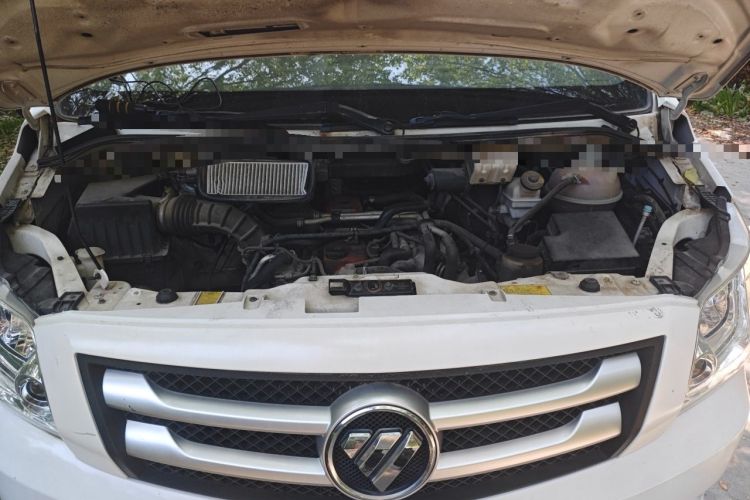 Used Foton Toano 2020 2.5T Manual Tongtu Long Wheelbase Mid-Height 5/6/7-Seater 4J25TC3 Engine Bay