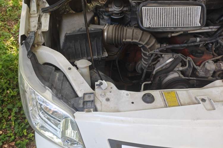 Used Foton Toano 2020 2.5T Manual Tongtu Long Wheelbase Mid-Height 5/6/7-Seater 4J25TC3 Engine Bay Right