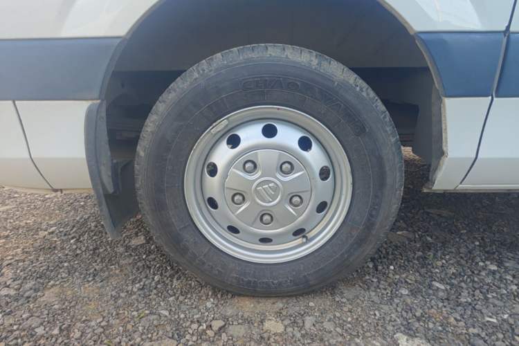 Used Foton Toano 2020 2.0T Multi-Function Short-Wheelbase Flat-Roof 5/6-Seater China VI4F20TC3 Exterior 5
