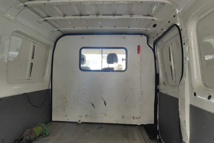 Used Foton Toano 2020 2.5T Manual Tongtu Short Wheelbase Flat Roof 3-Seat 4J25TC3 Headliner
