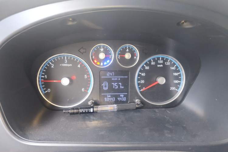 Used Foton Toano 2020 2.8T Van Extended Wheelbase Mid-Roof 3-Seater China V Emission Standard Model IF2.8NS6B177L Instrument Cluster