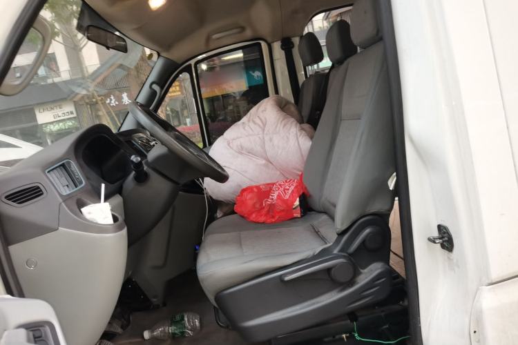Used Foton Toano 2020 2.5T Manual Tongtu Short Wheelbase Flat Roof 5/6/7-Seater 4J25TC3 Left Front Seat