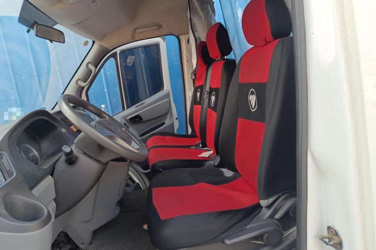 Used Foton Toano 2020 2.5T Manual Tongtu Short Wheelbase Mid-Roof 5/6-Seater 4J25TC3 Left Front Seat