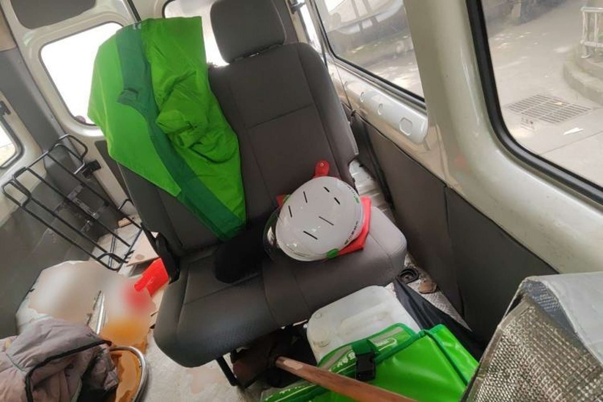 Used Foton Toano 2020 2.5T Manual Tongtu Long Wheelbase Mid-Height 5/6/7-Seater 4J25TC3 Left Rear Seat